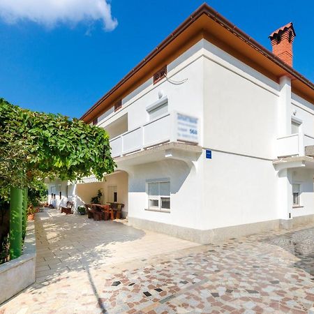 Apartments Ruza A Лопар Екстер'єр фото