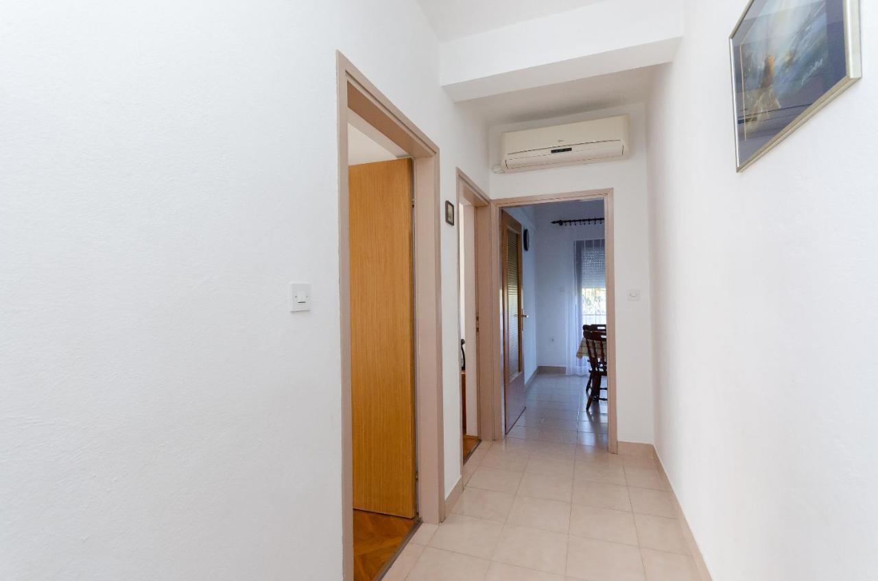 Apartments Ruza A Лопар Екстер'єр фото