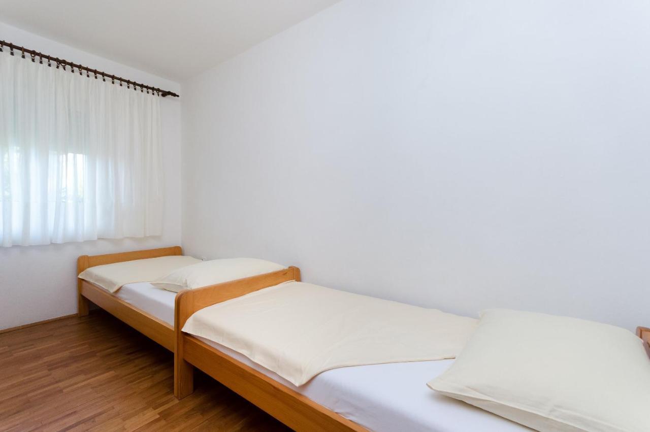 Apartments Ruza A Лопар Екстер'єр фото