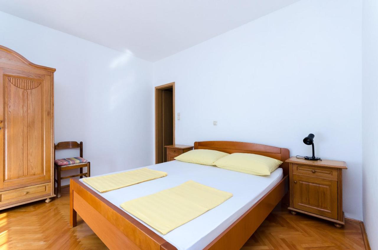 Apartments Ruza A Лопар Екстер'єр фото