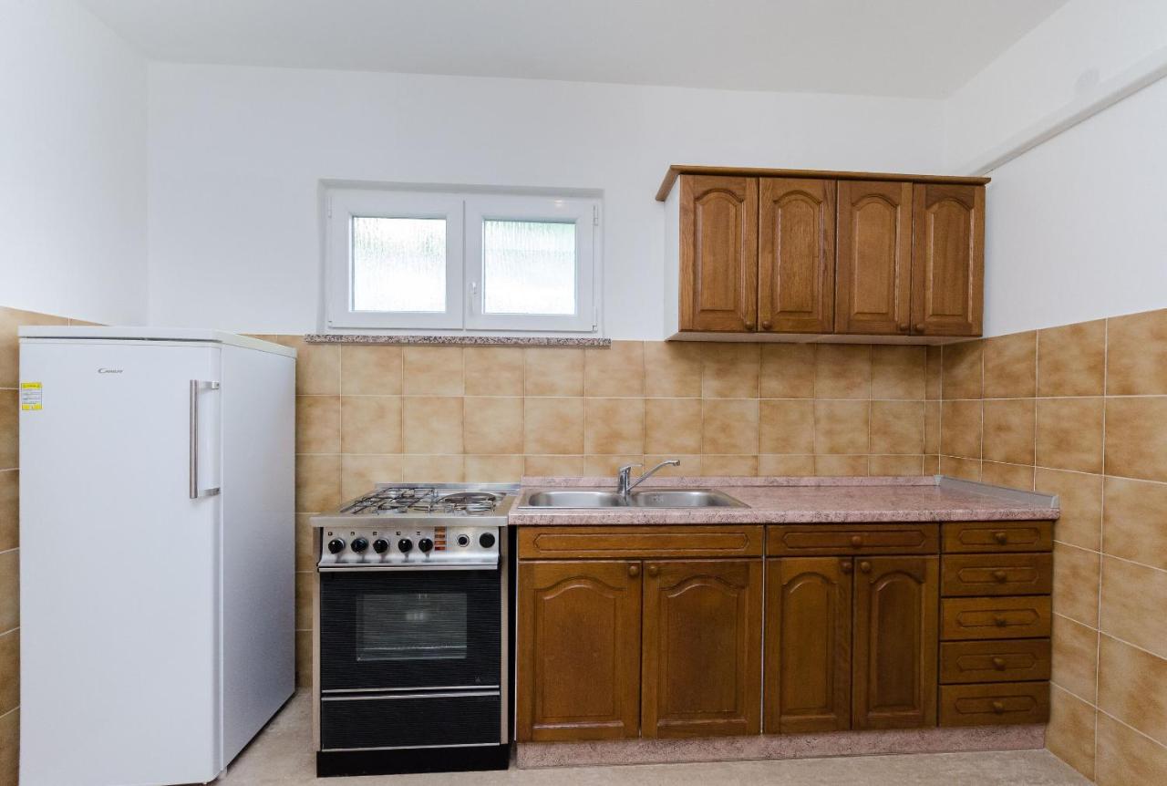 Apartments Ruza A Лопар Екстер'єр фото