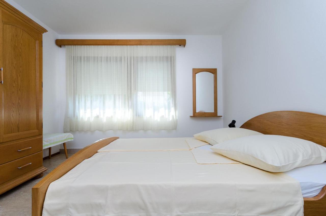 Apartments Ruza A Лопар Екстер'єр фото