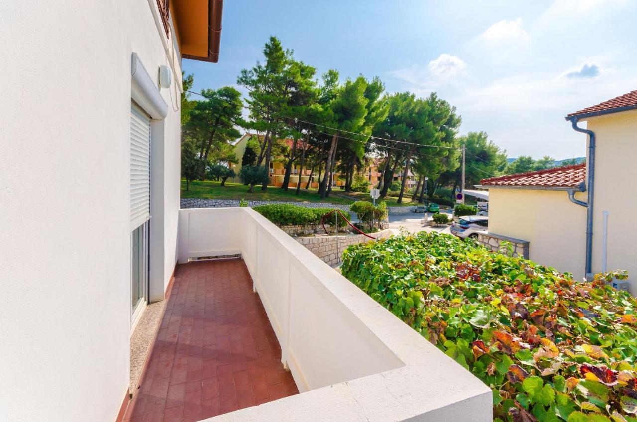 Apartments Ruza A Лопар Екстер'єр фото